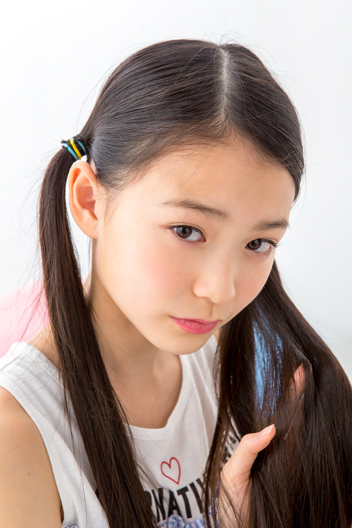 st2_whitey_yuzuki_r02_020.jpg